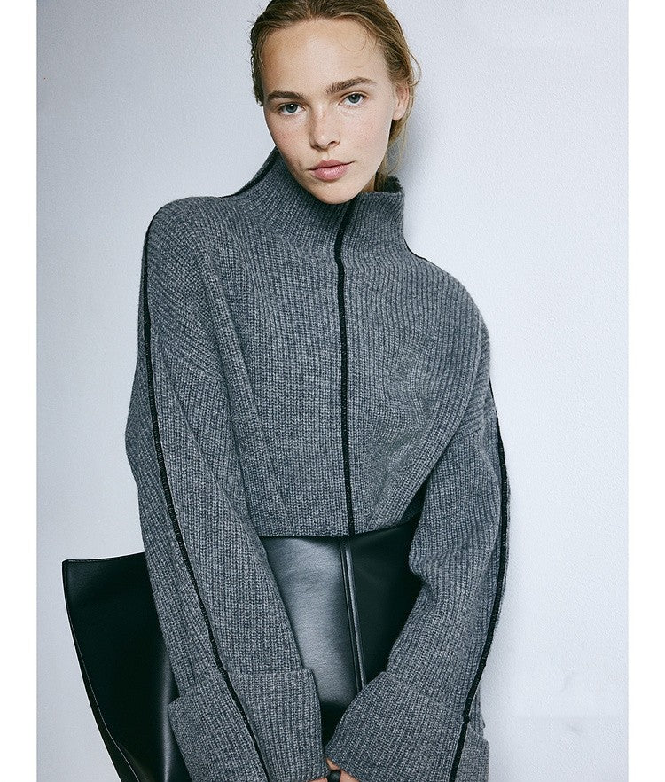 Designer Platinum Silhouette Wool Pullover